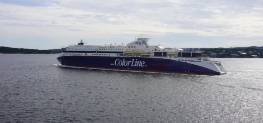 Färjan Color Line SuperSpeed 1 i Kristiansands hamn till Hirtshals.
