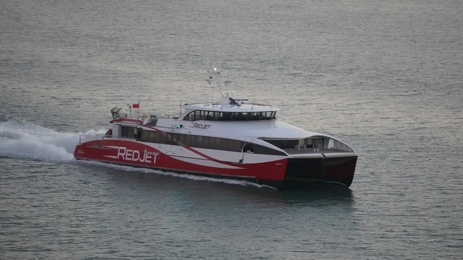 Red Jet 7 från Red Funnel färjas mellan Southampton och West Cowes på Isle of Wight.