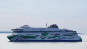 Tallink Silja Färja Tallink Siljas nya Megastar sätts in på linjen Tallinn-Helsingfors-Tallinn och erbjuder flera dagliga avgångar mellan de två städerna.